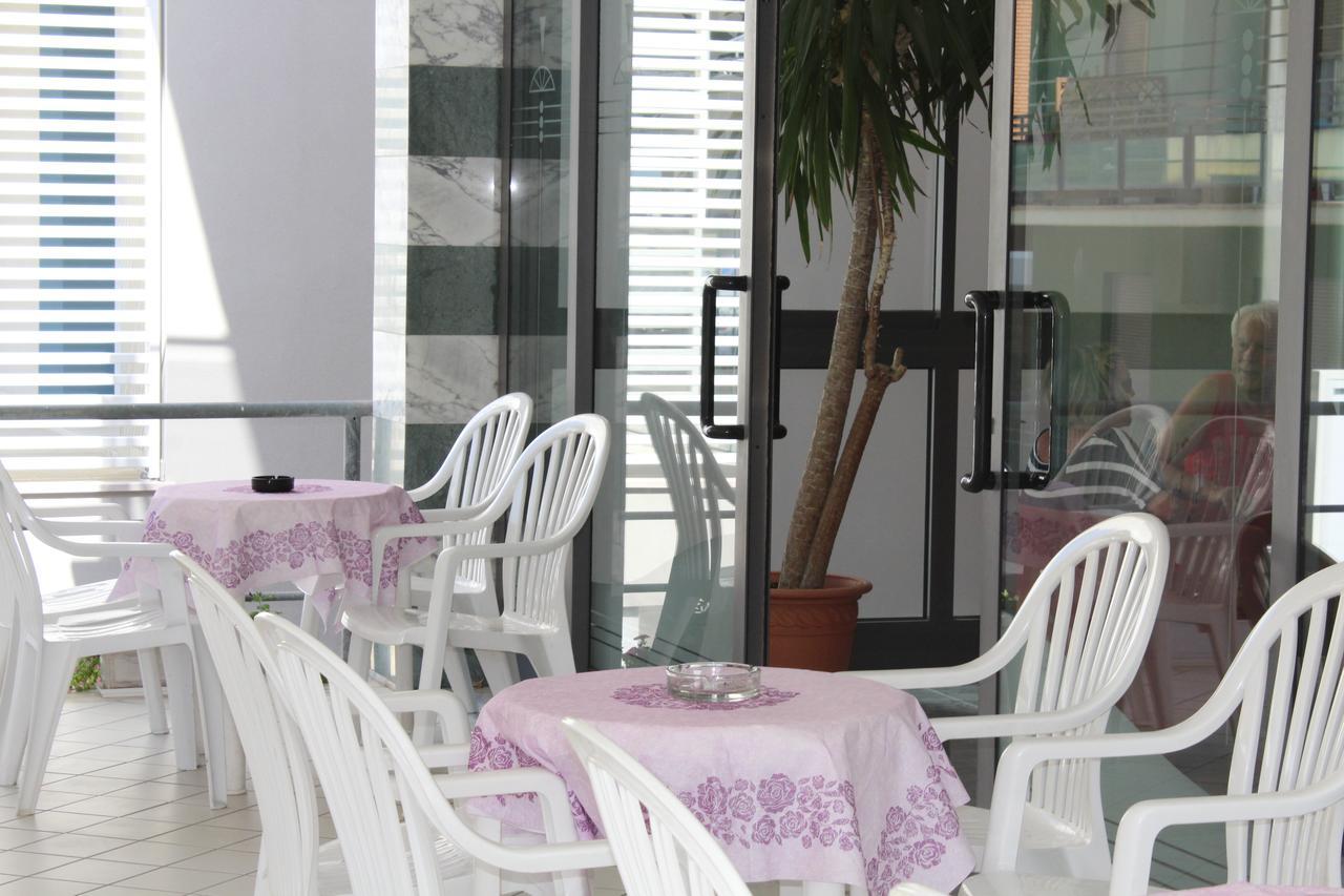 Hotel American Bellaria-Igea Marina Zewnętrze zdjęcie