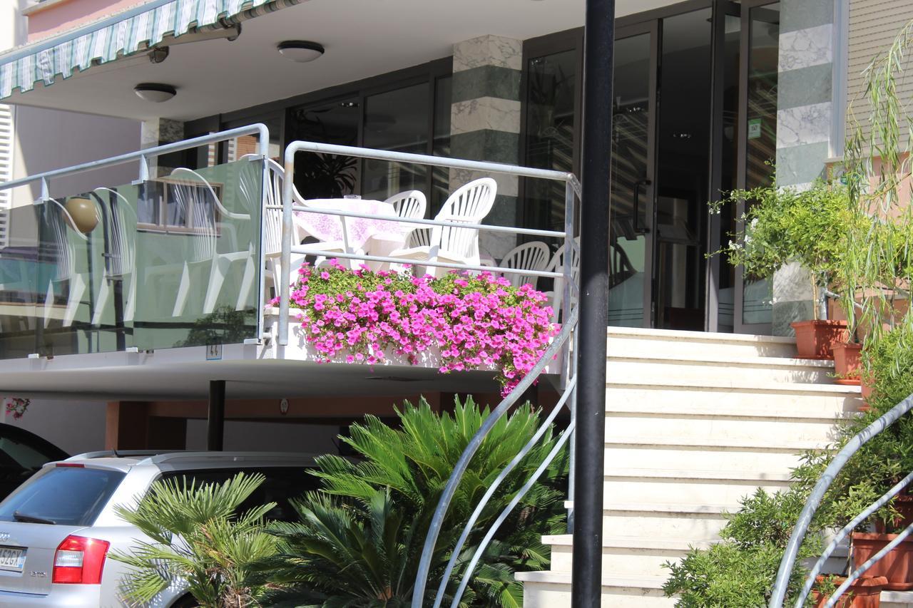 Hotel American Bellaria-Igea Marina Zewnętrze zdjęcie
